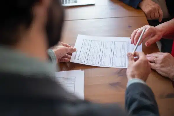 Les étapes essentielles pour mettre à jour votre adresse auprès de vos fournisseurs
