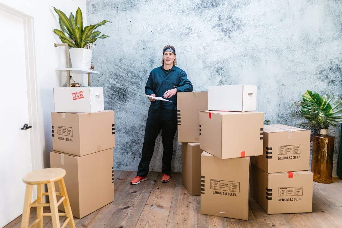 Gérer le stress du déménagement : les méthodes les plus efficaces
